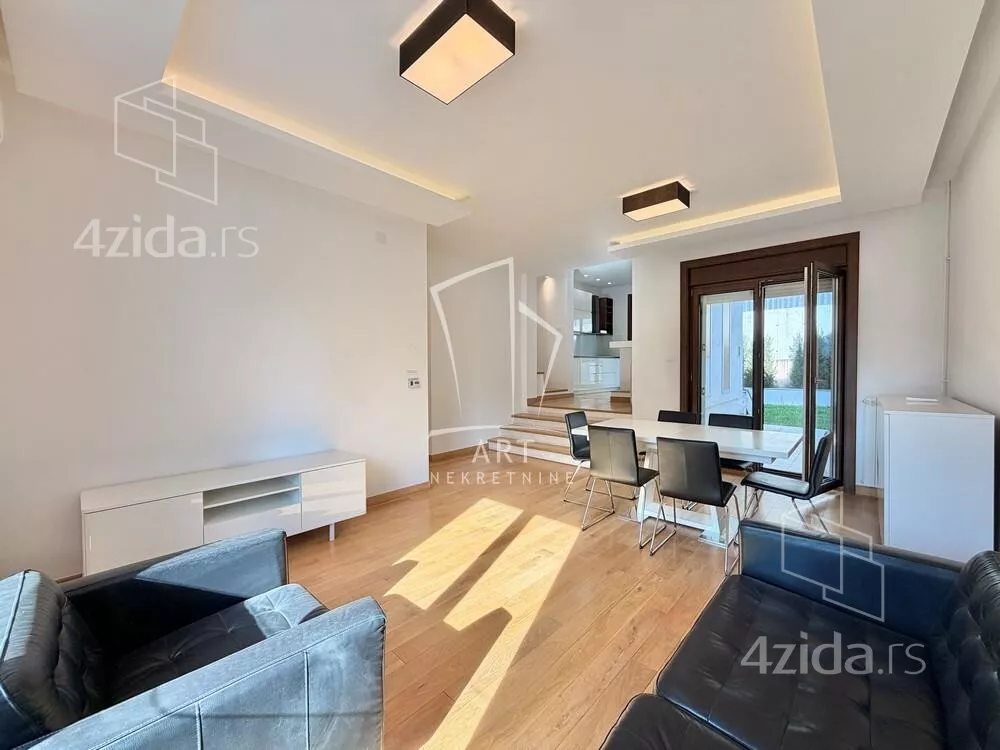 4-etažna kuća | 4zida