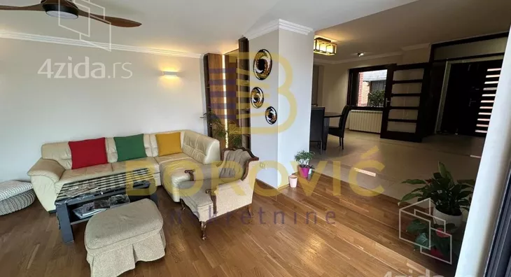 Petosoban stan | 4zida