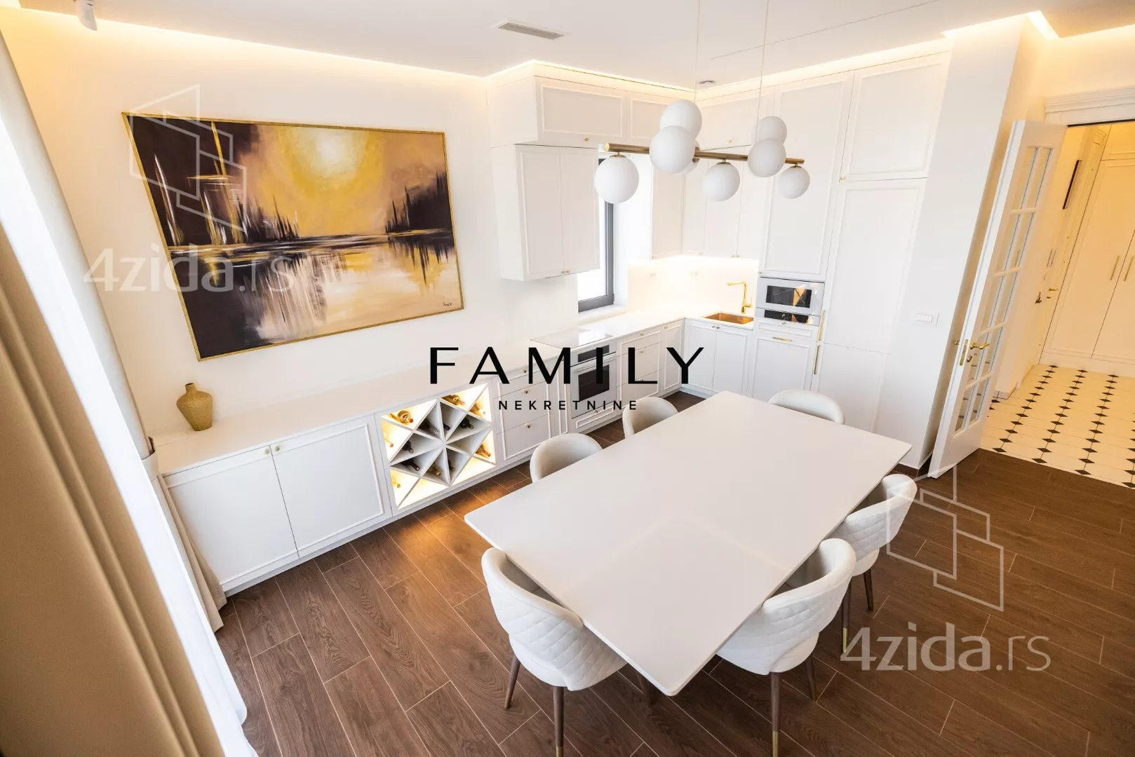 Četvorosoban stan | 4zida