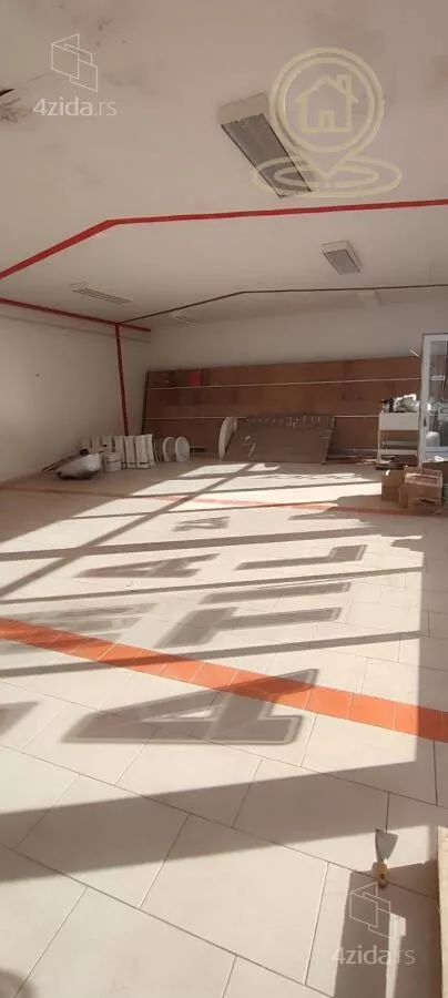 Poslovni prostor | 4zida