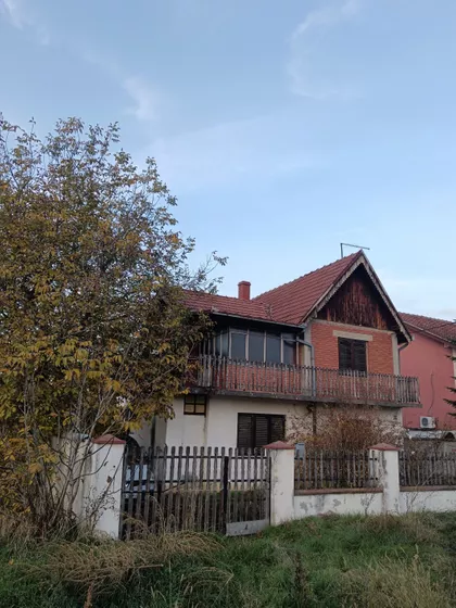 Čmelikovo Naselje | 4zida.rs