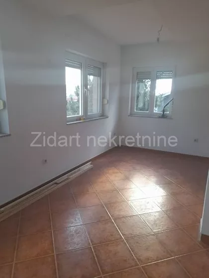 Višnjička Banja | 4zida.rs