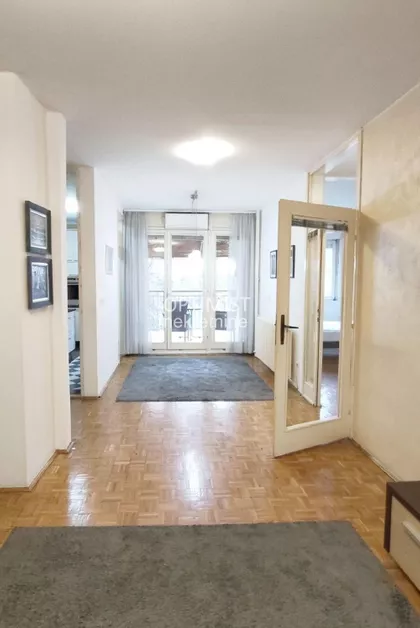 Radnička | 4zida.rs