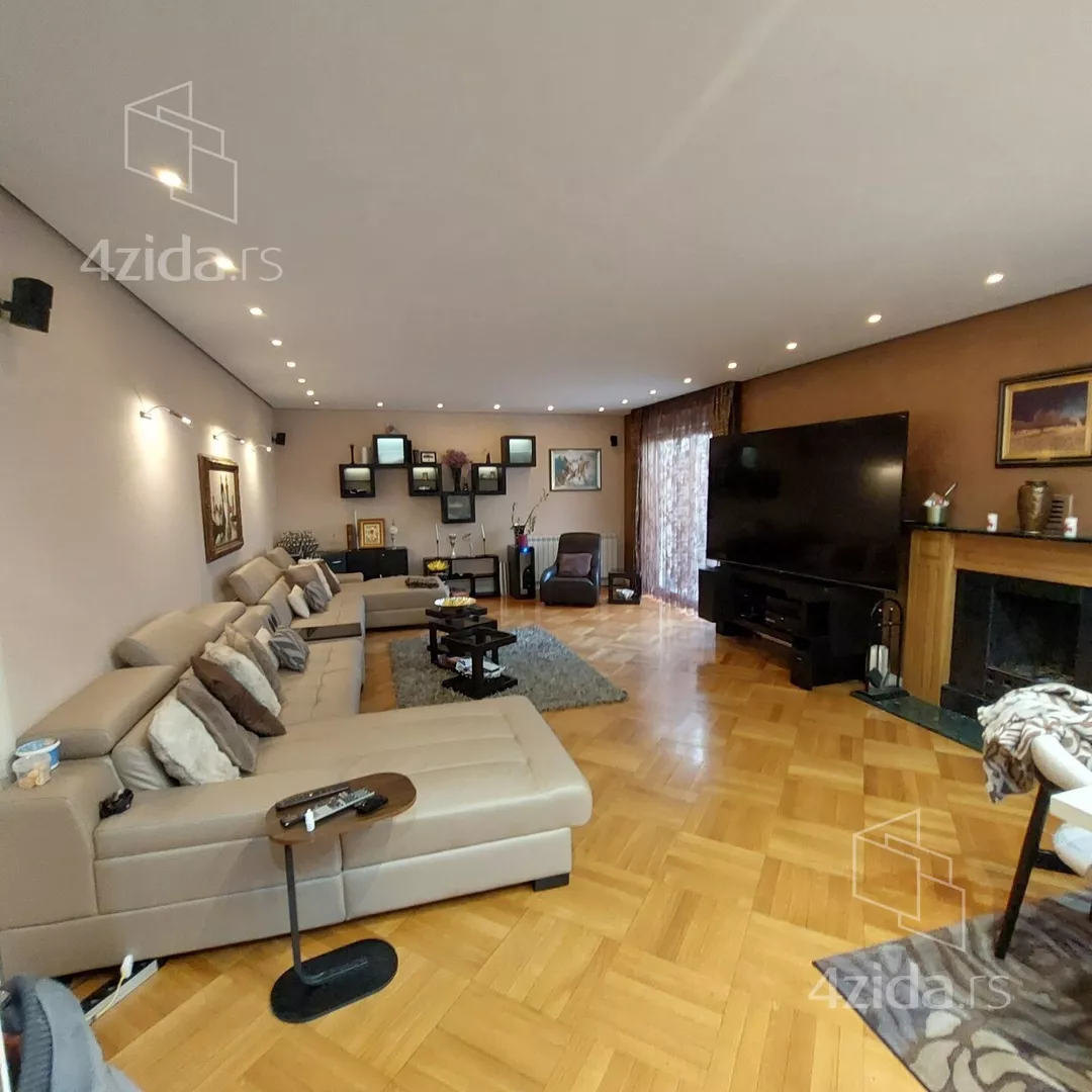 4-etažna kuća | 4zida