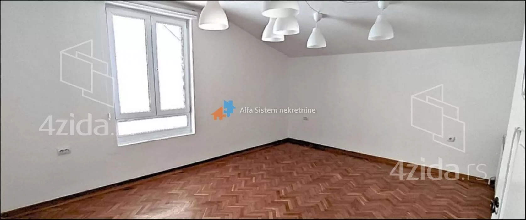 Petosoban stan | 4zida