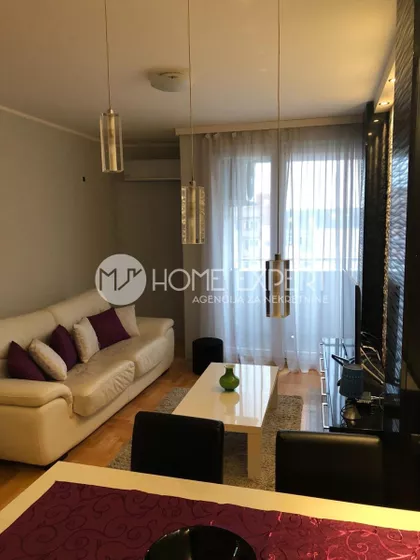 Adamovićevo Naselje | 4zida.rs