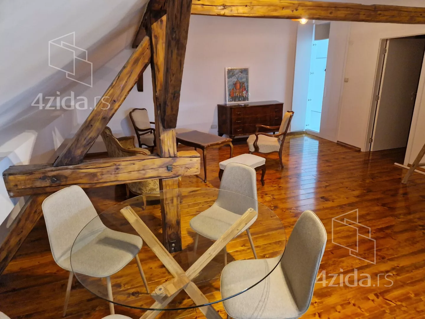 Jednoiposoban stan | 4zida