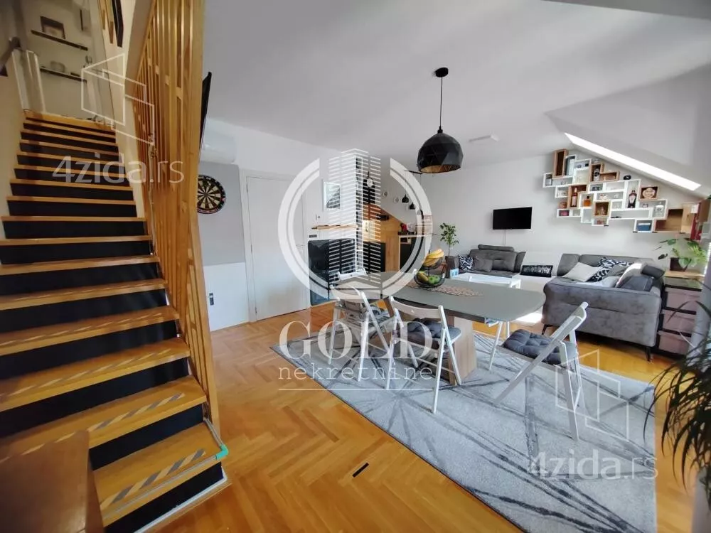 Četvoroiposoban stan | 4zida