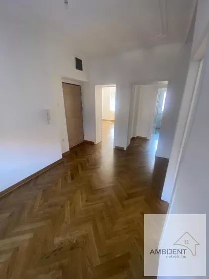 Južni Bulevar | 4zida.rs