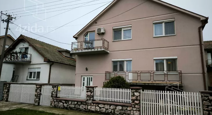 3-etažna kuća | 4zida