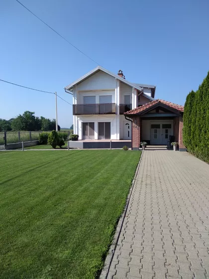 Mike Vitomirovića 154V | 4zida.rs