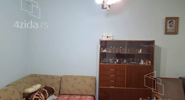 4-etažna kuća | 4zida