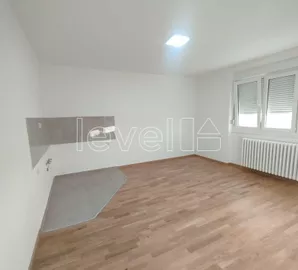 Sajmište, Gradske lokacije, Novi Sad, 3.0 stan | 4zida.rs