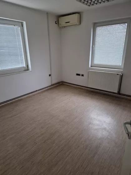 Božidara Adžije 1a | 4zida.rs