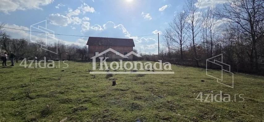 Građevinsko zemljište | 4zida