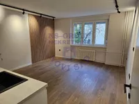 Železnička stanica, Banatić, Gradske lokacije, Novi Sad | 4zida.rs