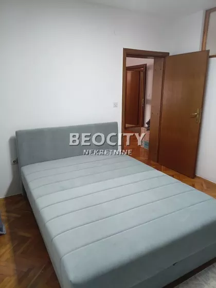 Zemljanih ćuprija | 4zida.rs