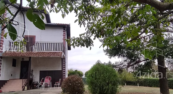 3-etažna kuća | 4zida