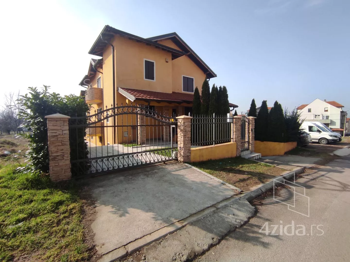 3-etažna kuća | 4zida