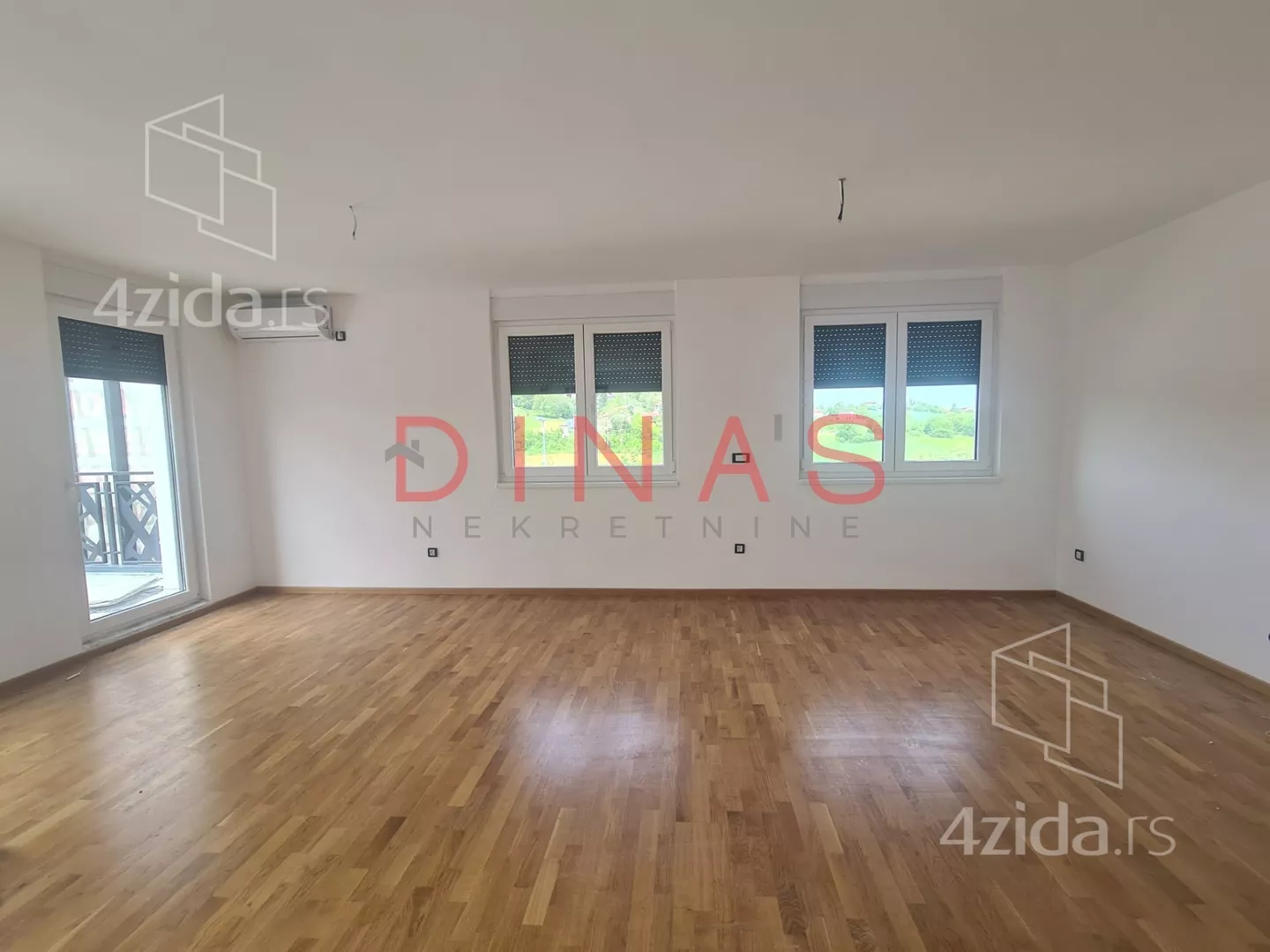 Četvorosoban stan | 4zida