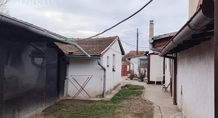 4-etažna kuća | 4zida