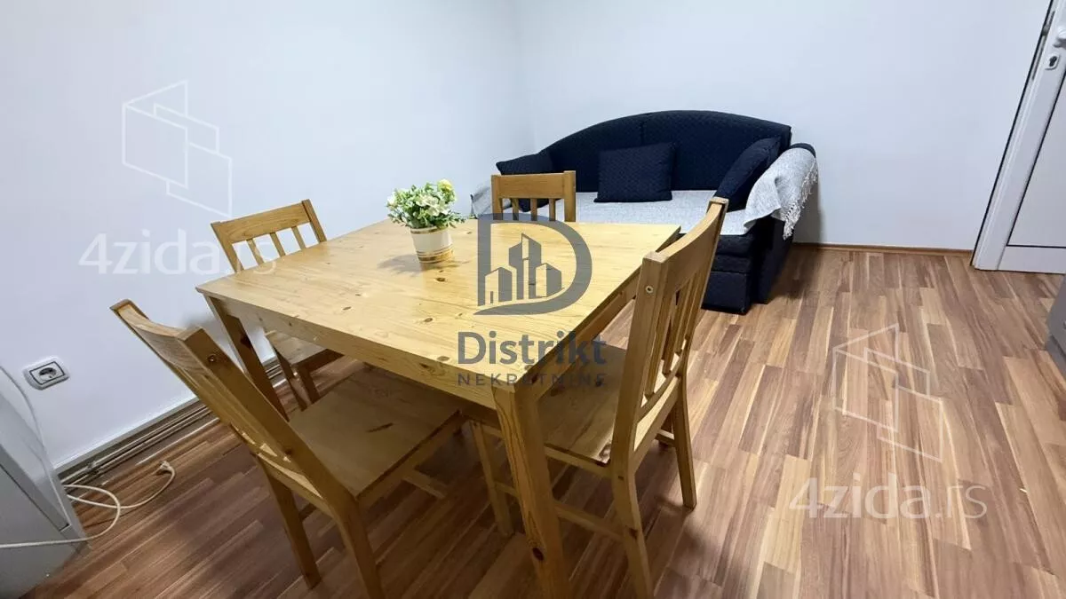 Troiposoban stan | 4zida