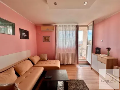 Karađorđeva | 4zida.rs