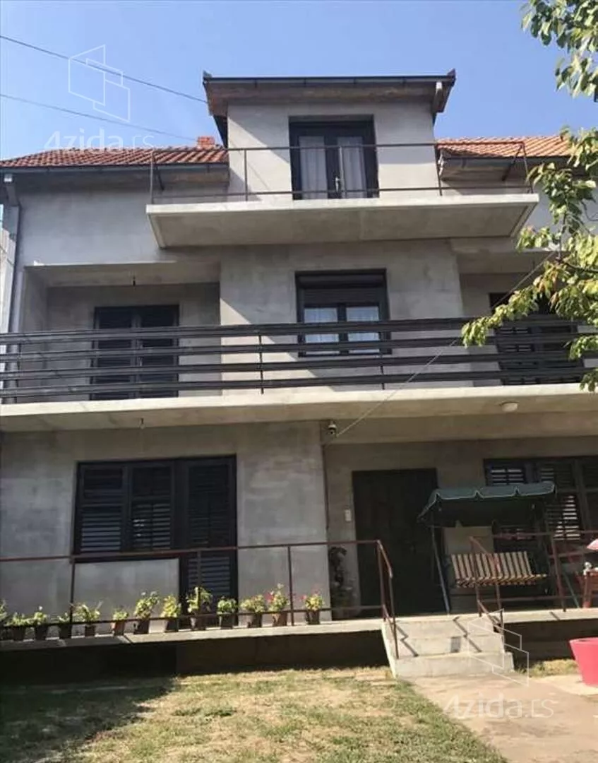 3-etažna kuća | 4zida
