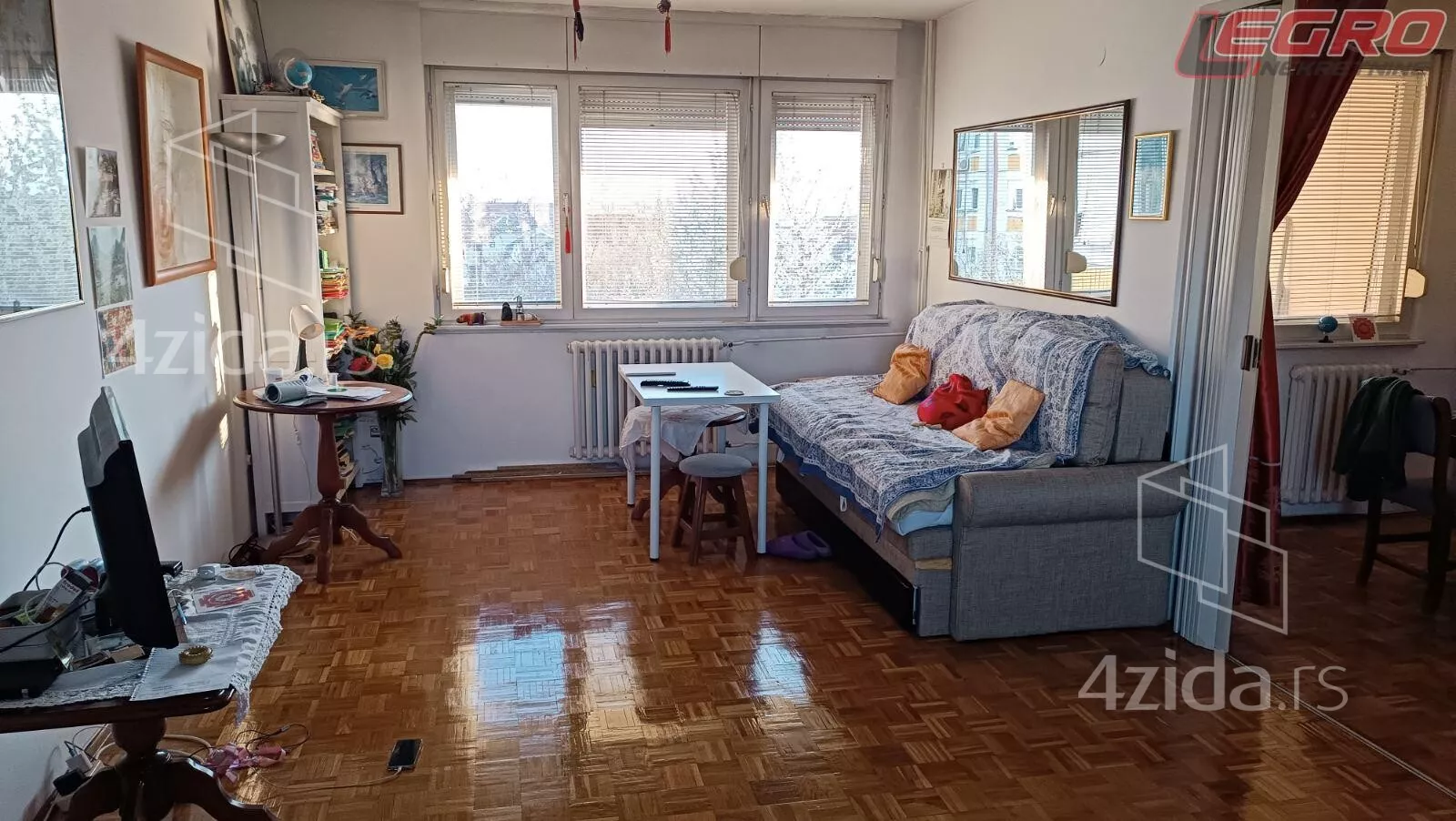 Troiposoban stan | 4zida