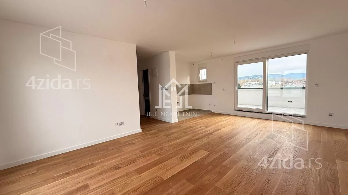 Petosoban stan | 4zida