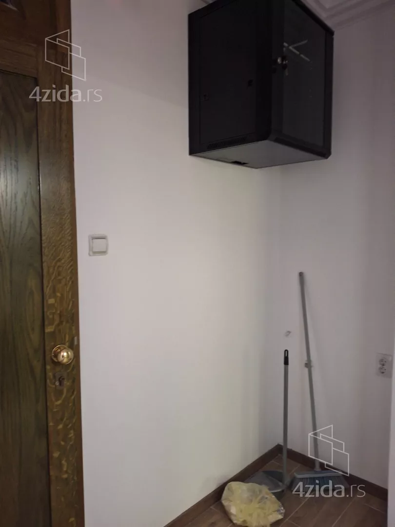 Kancelarija | 4zida