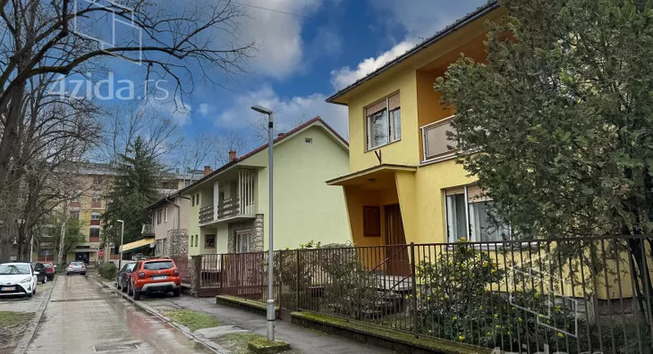 2-etažna kuća | 4zida