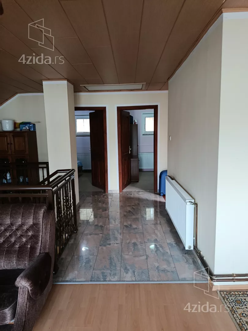 3-etažna kuća | 4zida