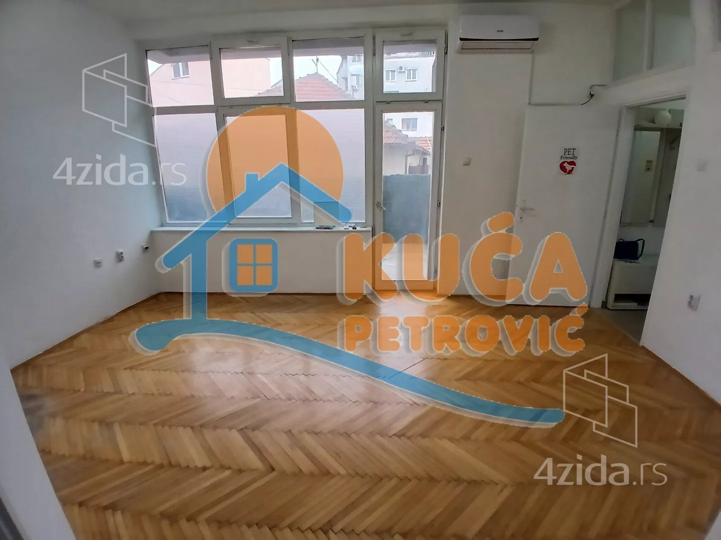 Lokal | 4zida