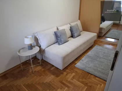 Cara Dušana | 4zida.rs