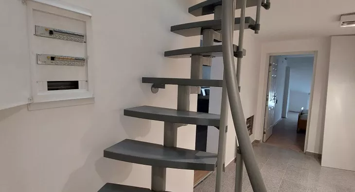 3-etažna kuća | 4zida