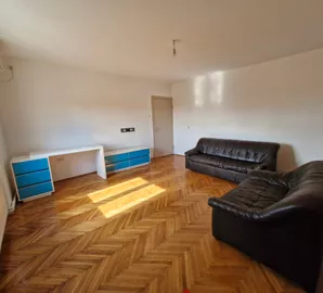 Cara Dušana, Adamovićevo Naselje, Gradske lokacije, Novi Sad, 2.0 stan | 4zida.rs