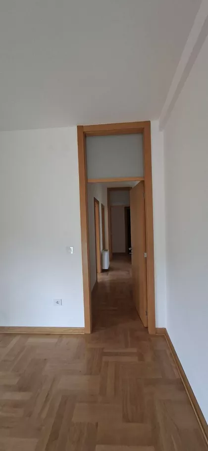Vukov Spomenik | 4zida.rs