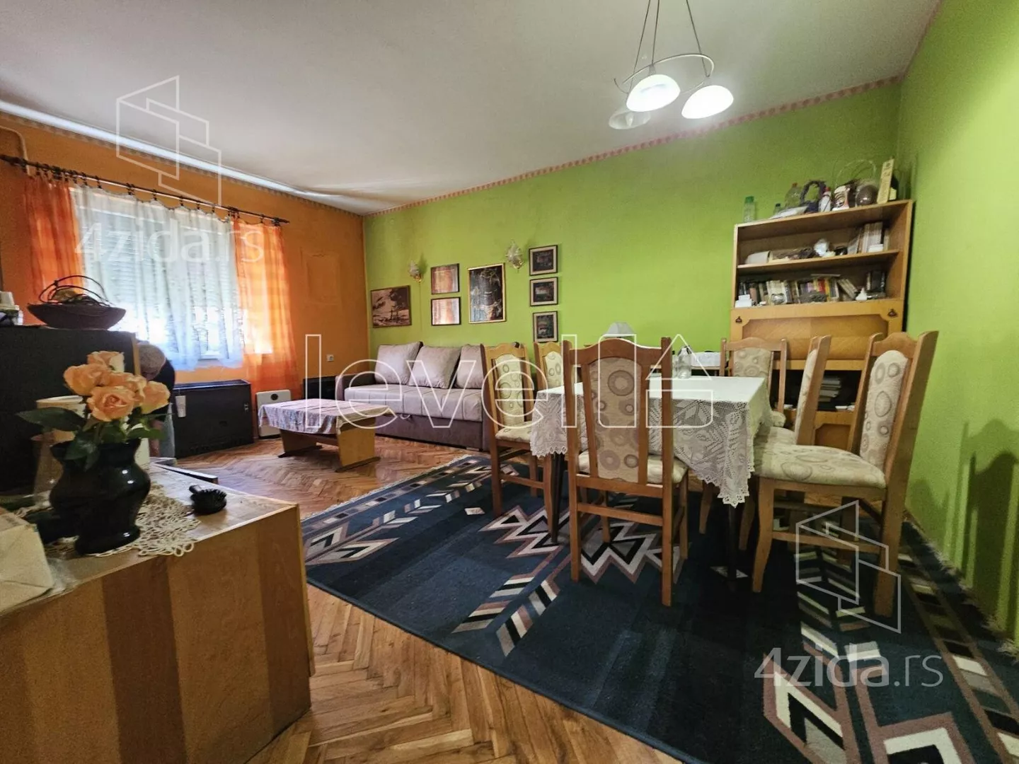 Troiposoban stan | 4zida