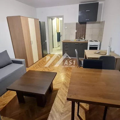 Šumadijska | 4zida.rs