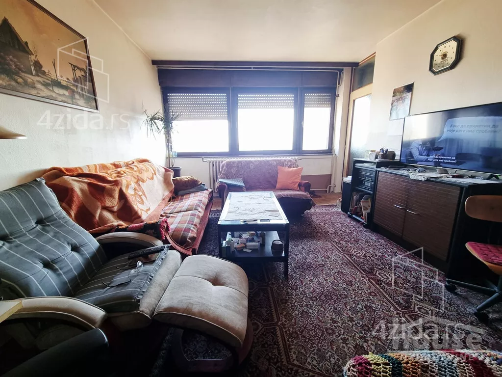 Troiposoban stan | 4zida