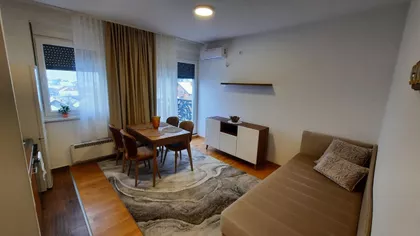 Lončarevo | 4zida.rs