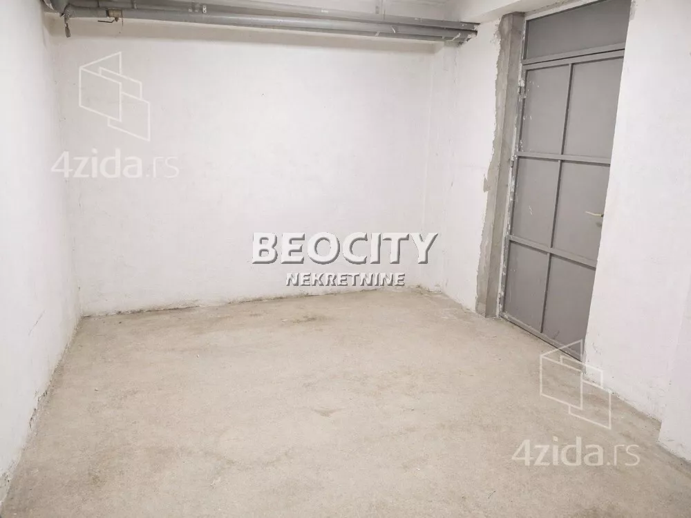 Garaža/Parking | 4zida