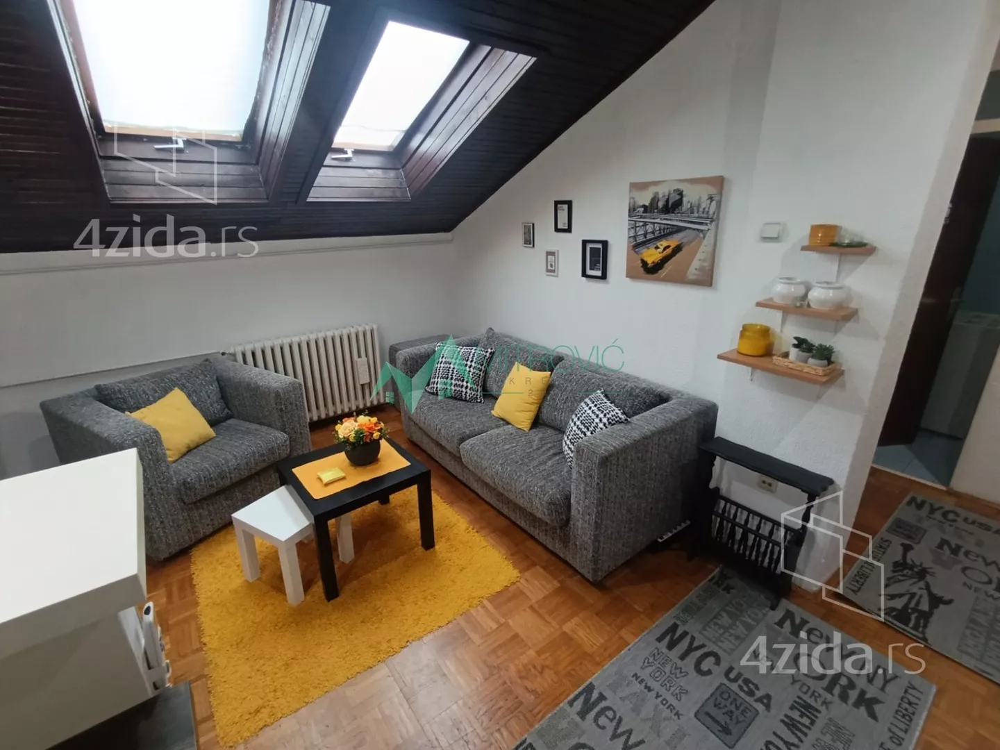 Jednoiposoban stan | 4zida