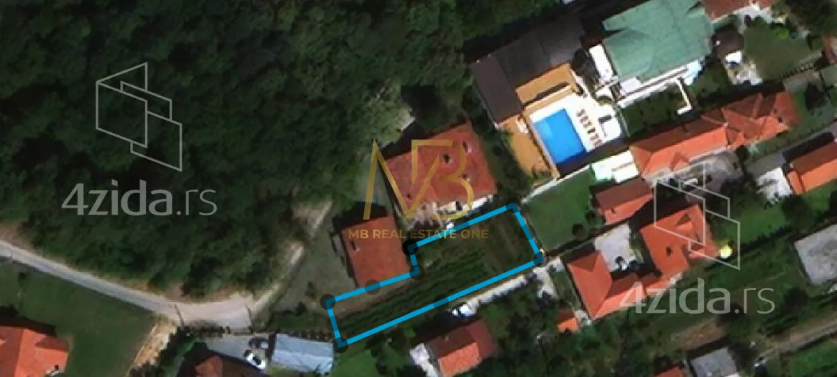 Plac | 4zida