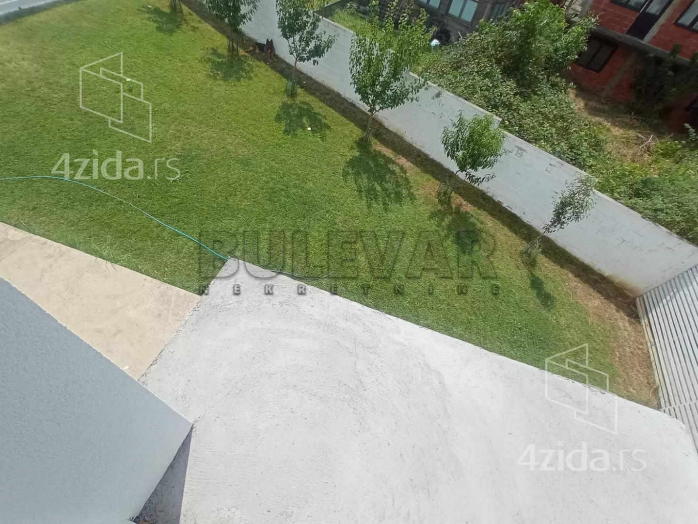 Lokal | 4zida