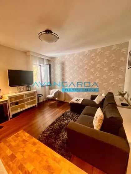 Braničevska | 4zida.rs