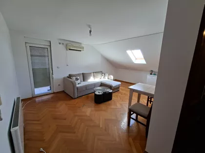 Nemanjina | 4zida.rs