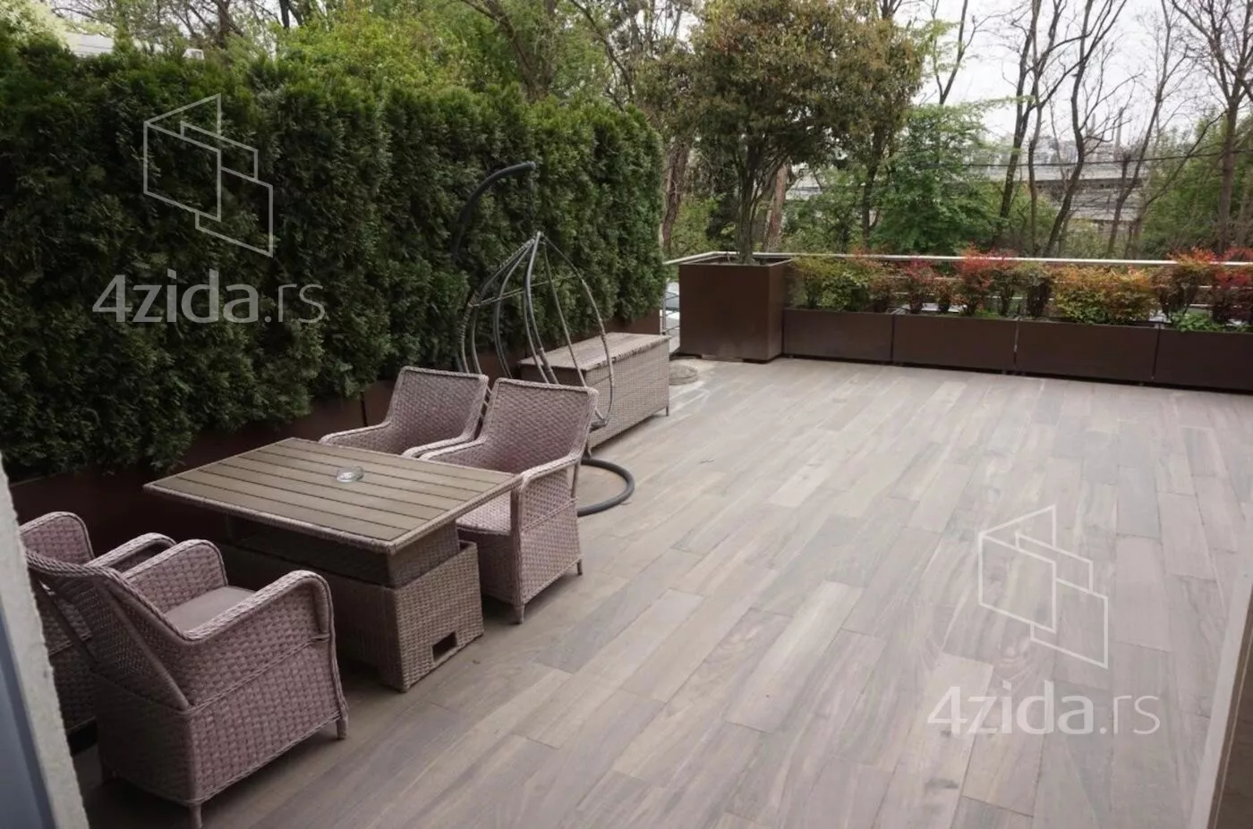 Petosoban stan | 4zida