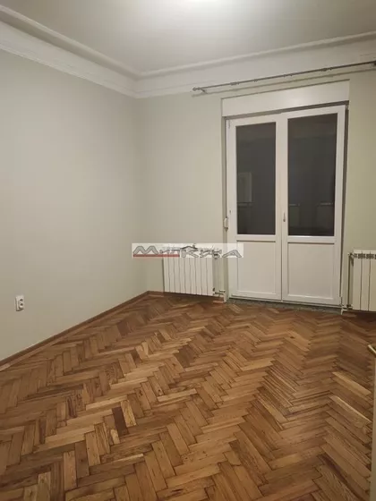 Crveni Krst Vračar | 4zida.rs